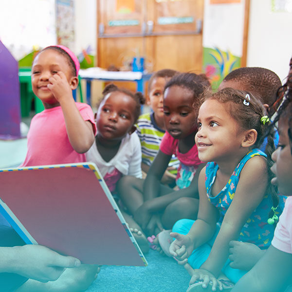 children in class reading