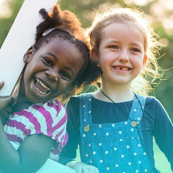 2 kids smiling